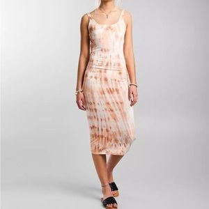 Billabong, tie-dye dress